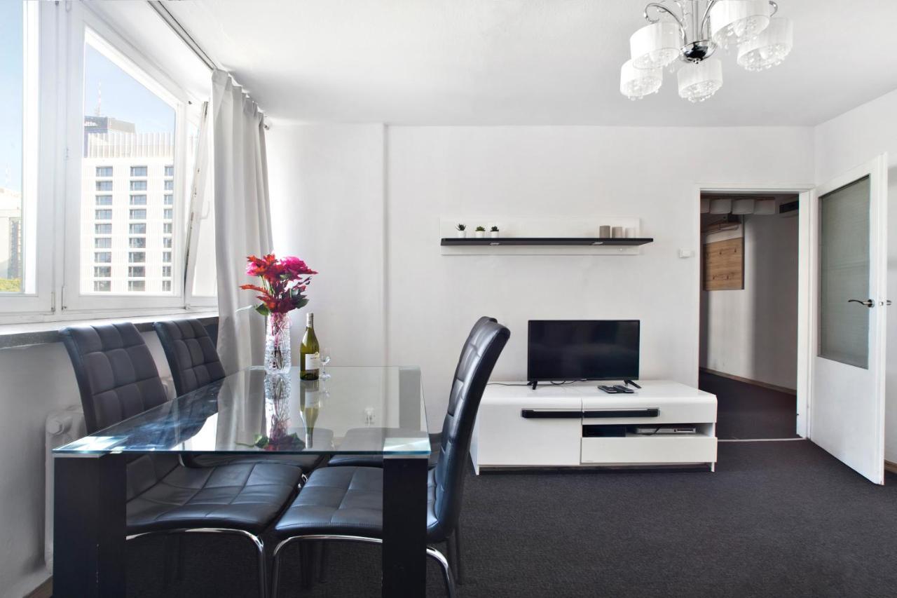 P&O Apartments Emilii Plater Varsovie Extérieur photo
