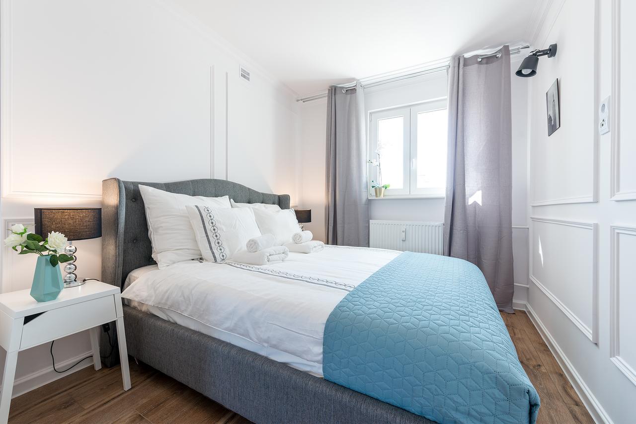 P&O Apartments Emilii Plater Varsovie Extérieur photo
